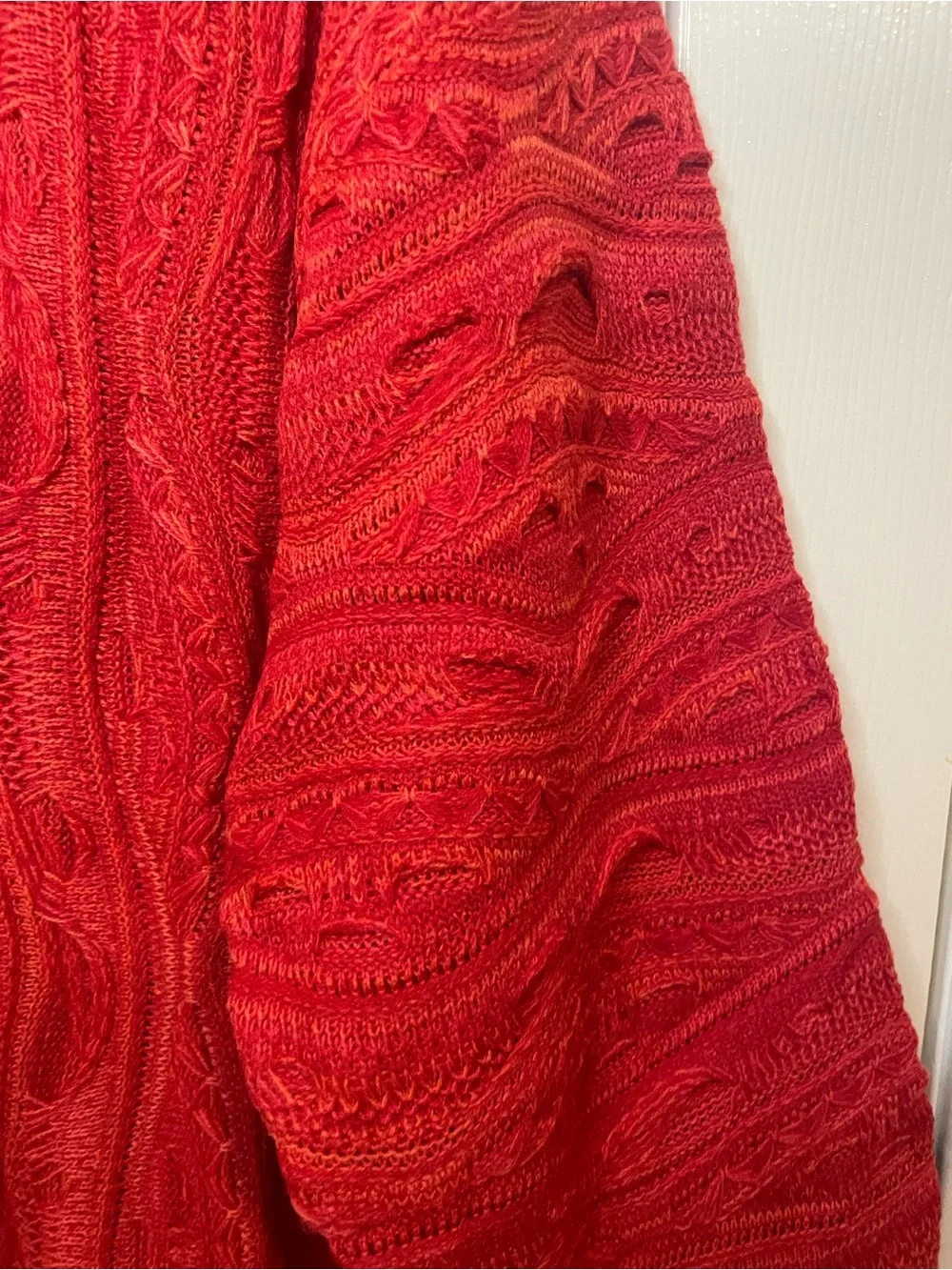 Delf USA COOGI Style Red Knit Crewneck Sweater Size XL - Picture 3 of 9